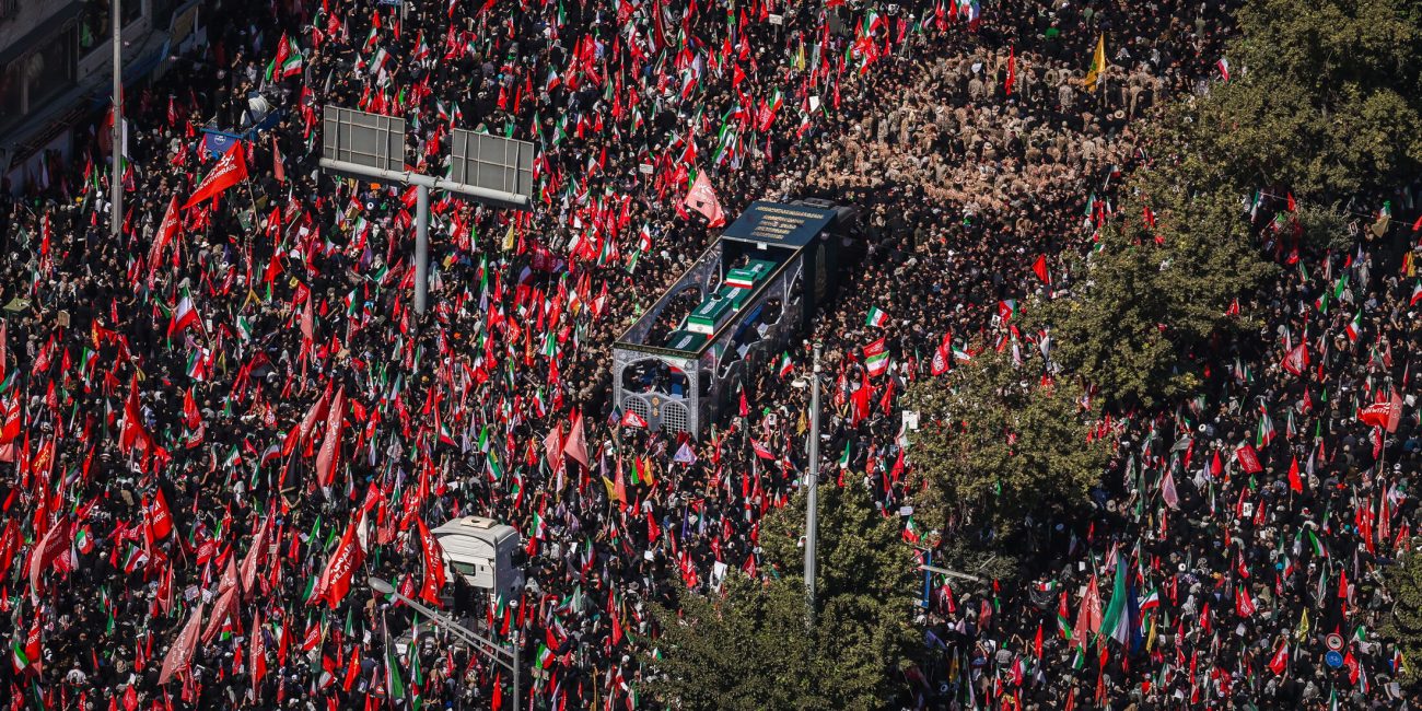 تشییع میلیونی رهبر شهید و بازتعریف قدرت اجتماعی ایران